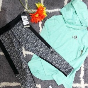 Girl Adidas Top/Leggings Size 5